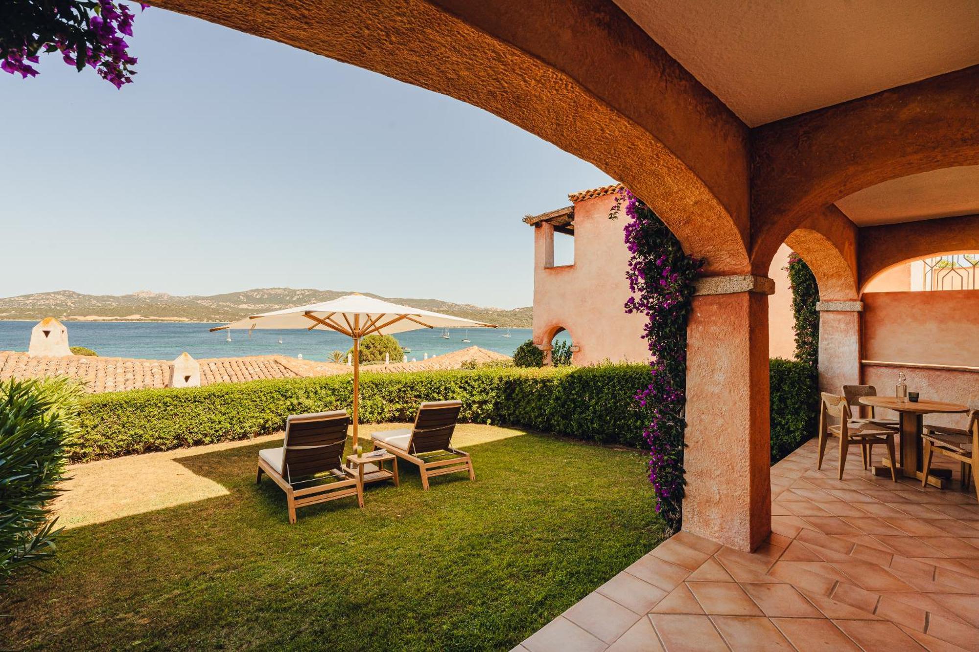 Готель Aethos Sardinia Канніджоне Екстер'єр фото